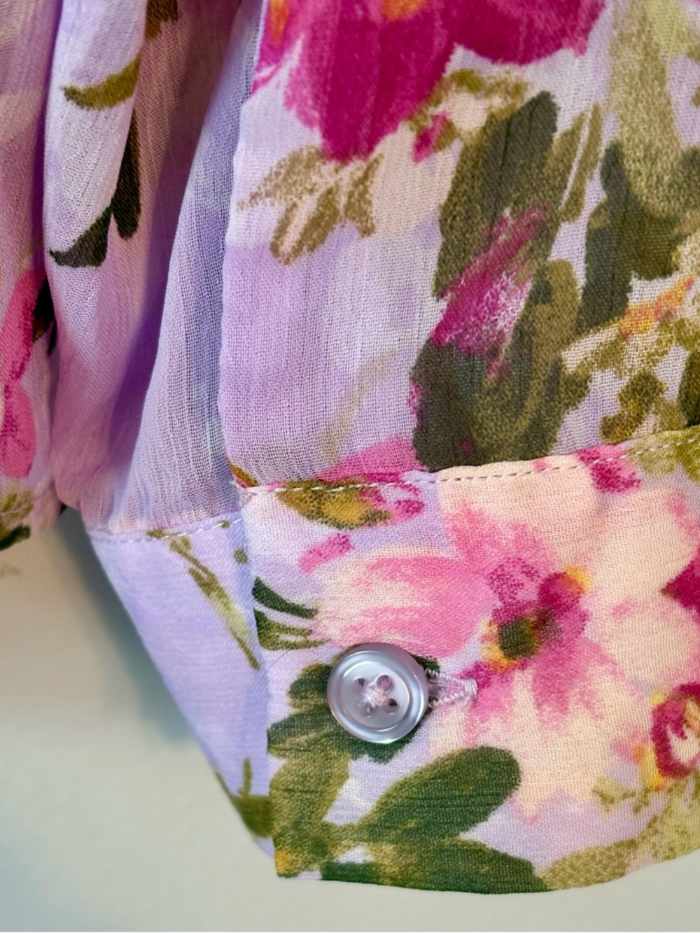 Kut from the Kloth Lavender Floral Button-Up Blouse NWOT - Picture 7 of 9